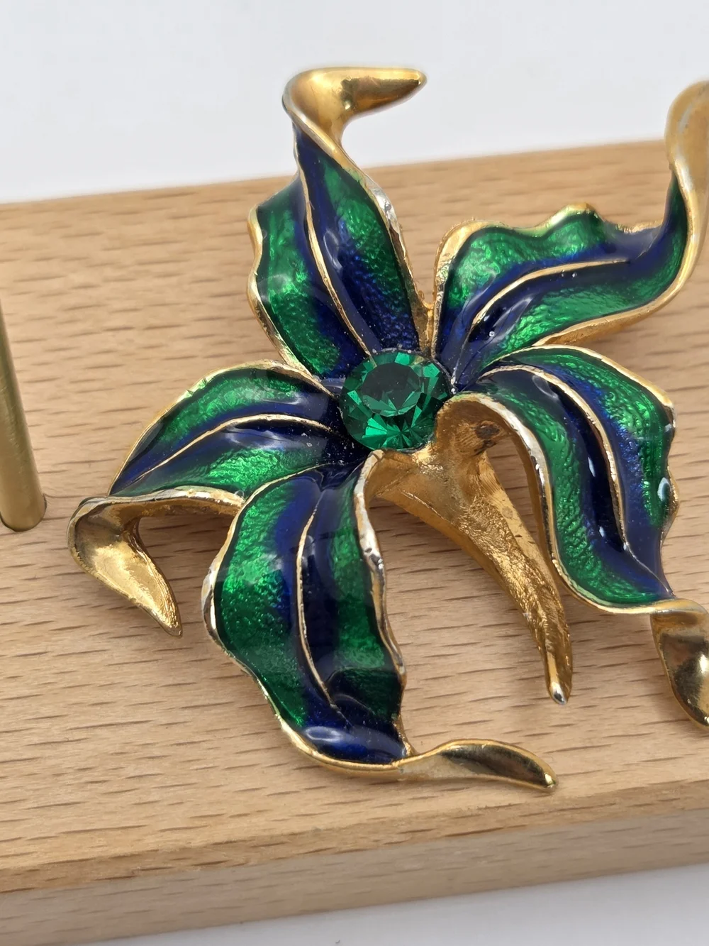 Vintage 3D Enamel Orchid Flower Brooch Blue Green Rhinestone Dimensional Pin